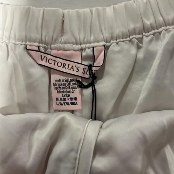 VS Large Tie Sequin Sleep Shorts - Picture 2 of 3